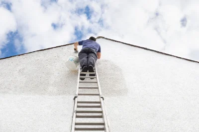 Peinture extérieure à Largeasse — façades et ravalement